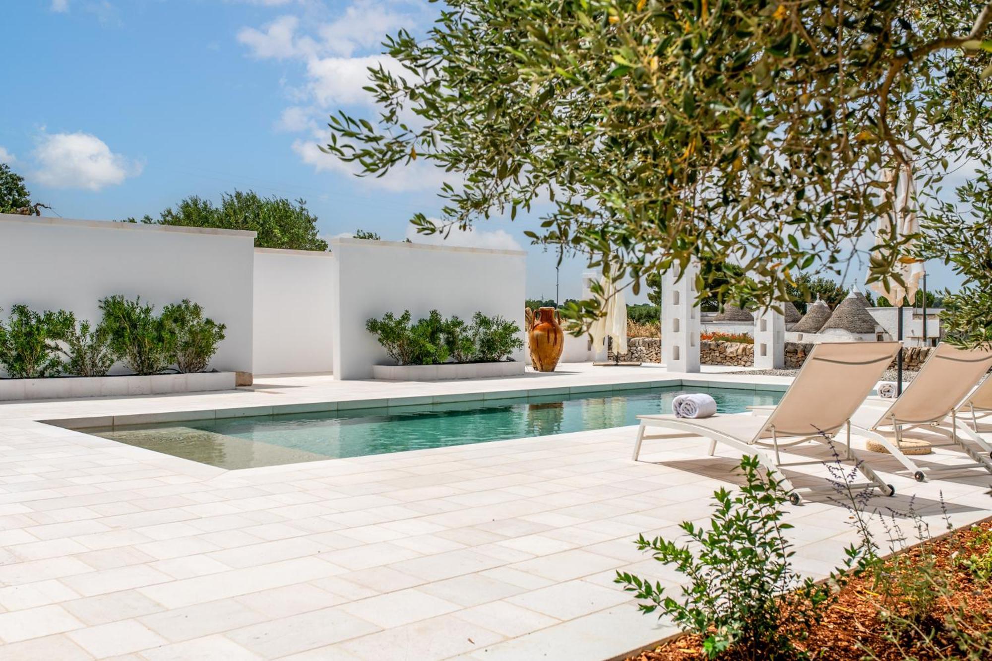Trulli Di Mezza Villa Cisternino Luaran gambar